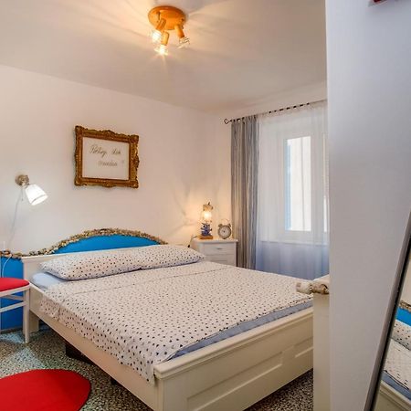 Apartments Kastel Вели-Лошинь Экстерьер фото