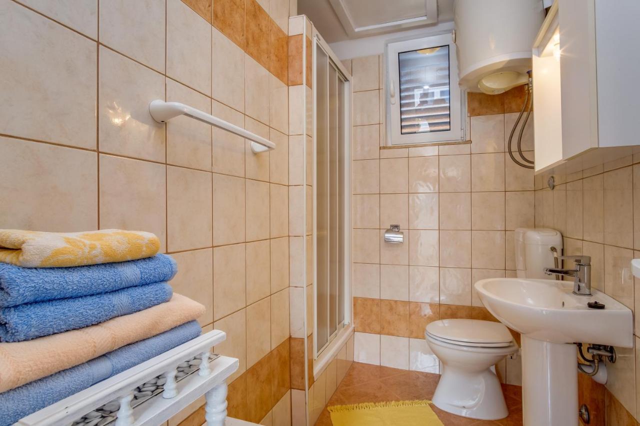 Apartments Kastel Вели-Лошинь Экстерьер фото